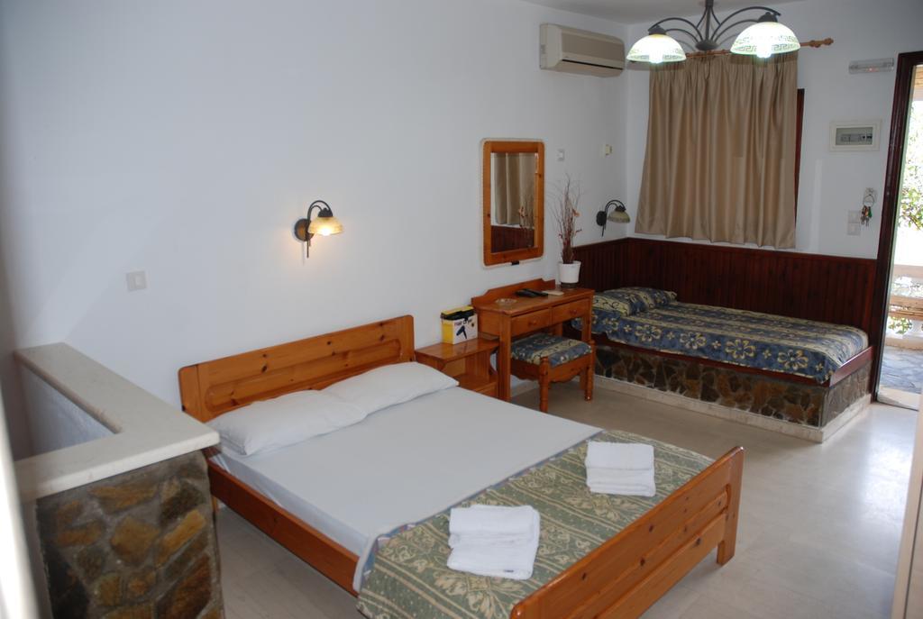 Villa Italiana Amoudara  Room photo